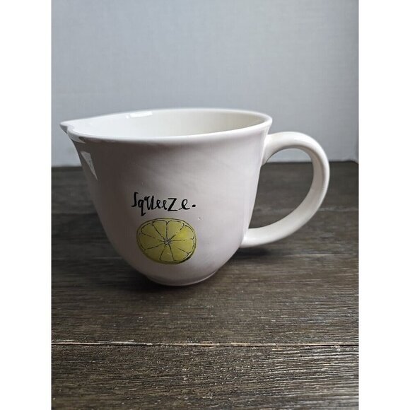 Rae Dunn Artisan Squeeze Lemon Icon  Citrus Juicer Pitcher Magenta Farmhouse - Picture 1 of 14